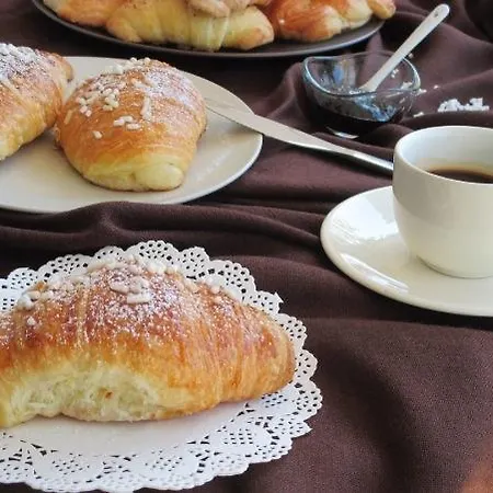 Couette-café Dolce Aurora