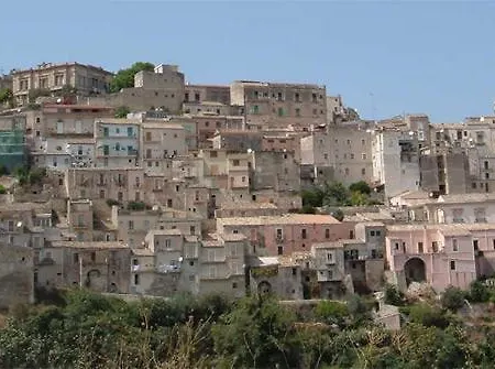 Dolce Aurora